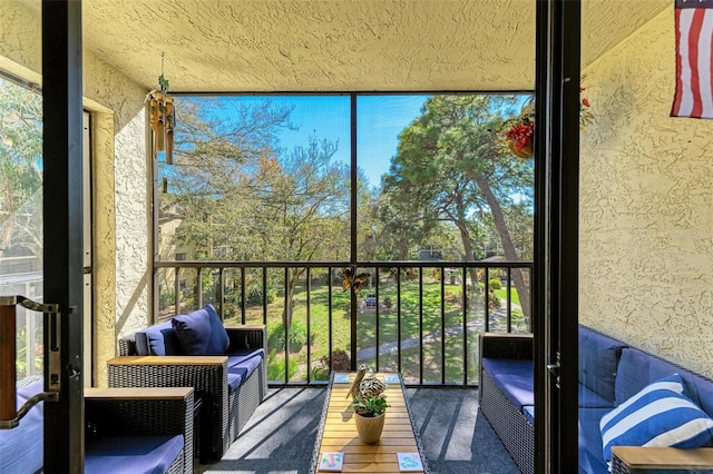 view of sunroom / solarium