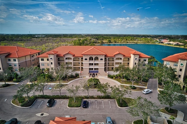 bird's eye view with a water view