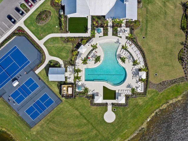 birds eye view of property