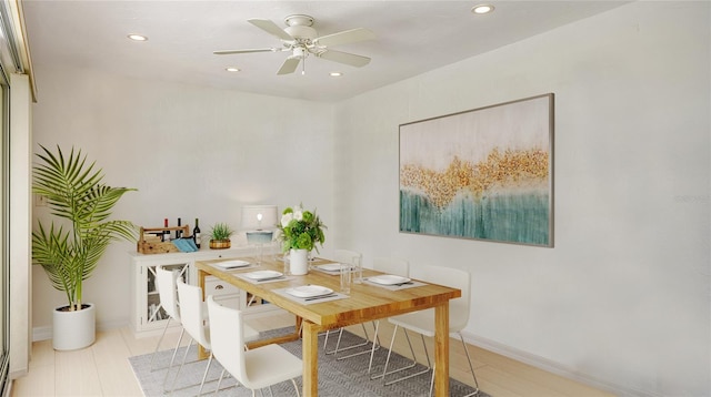 dining area with ceiling fan