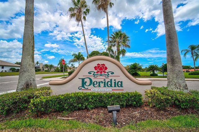 view of community / neighborhood sign