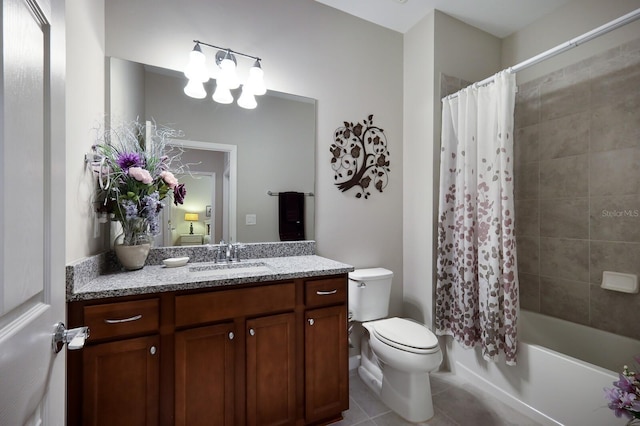 full bathroom featuring a notable chandelier, tile patterned floors, shower / bath combination with curtain, toilet, and vanity