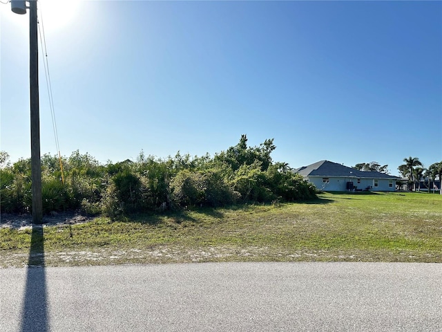 Listing photo 3 for 20 Windward Ln, Placida FL 33946