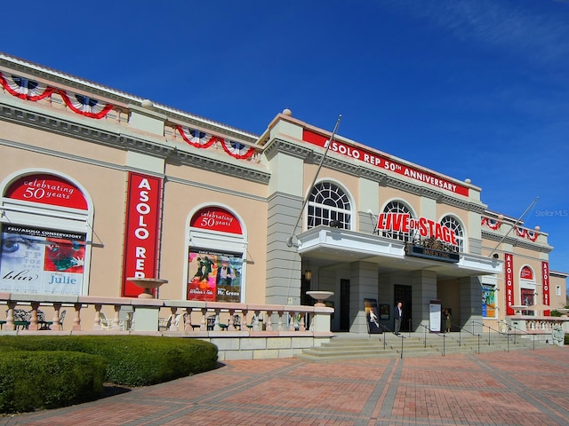 view of building exterior