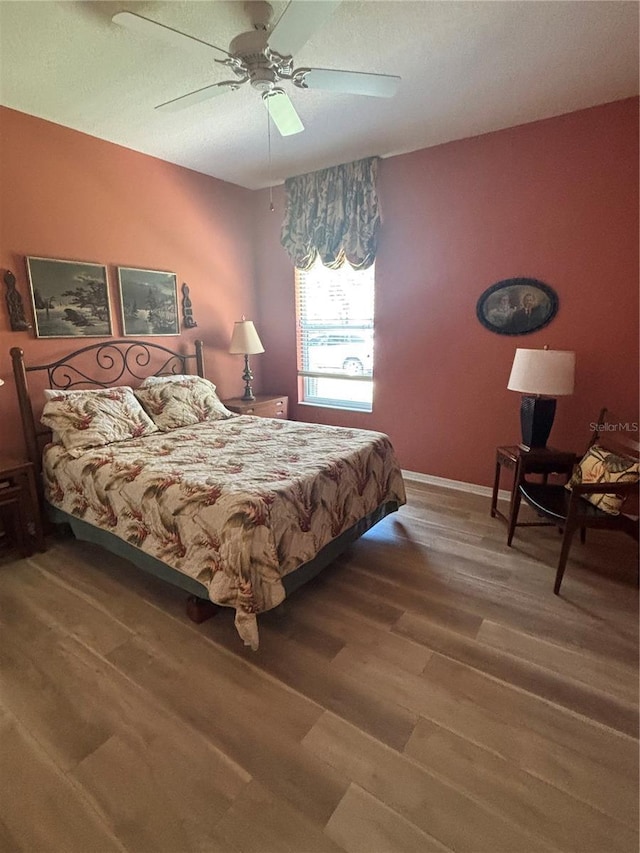 8047 Victoria Falls Cir, Sarasota, FL 34243 - photo 11
