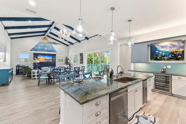 118 Mangrove Ave, Anna Maria, FL 34216 - photo 7