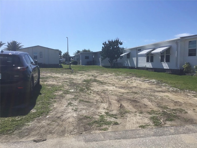 Listing photo 2 for 707 Blackburn Blvd, North Port FL 34287