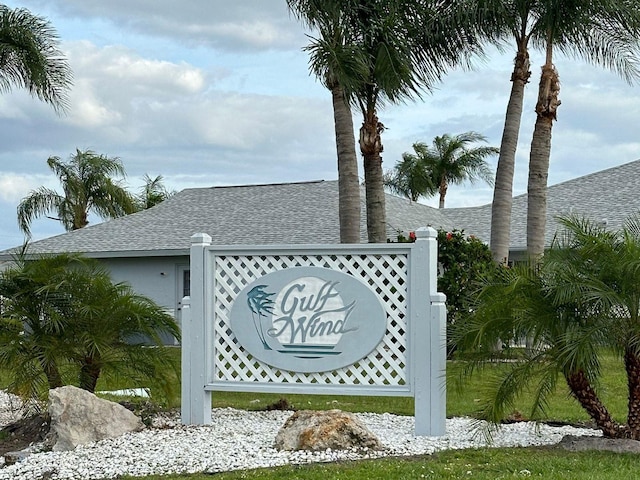 view of community / neighborhood sign