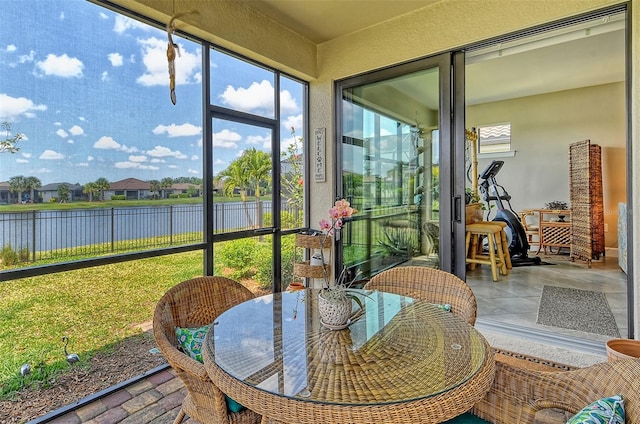 view of sunroom / solarium