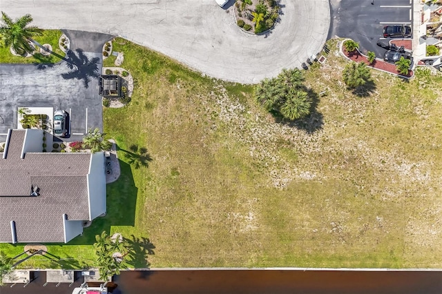 Listing photo 3 for 1443 Mediterranean Dr, Punta Gorda FL 33950