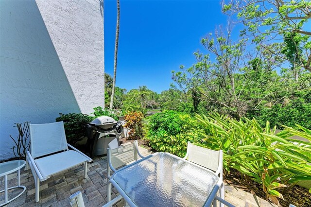 view of patio / terrace featuring grilling area