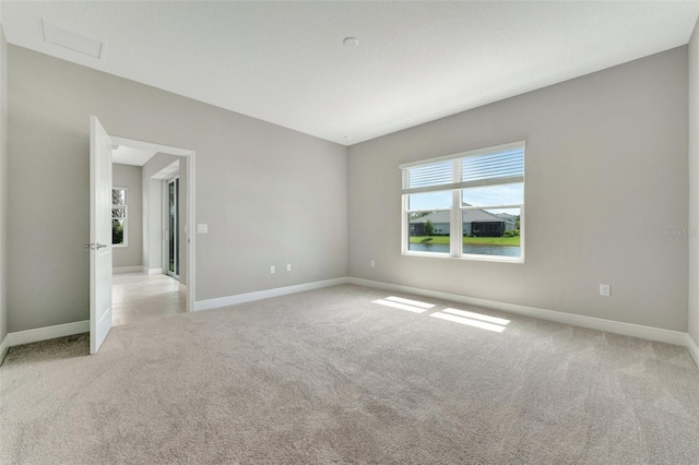 view of carpeted spare room