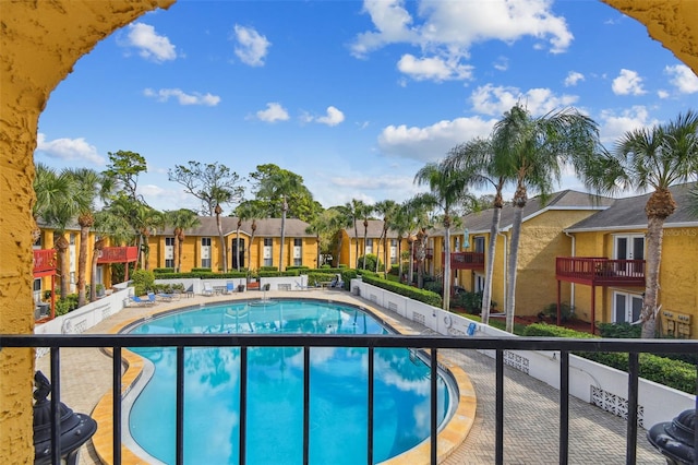 view of swimming pool