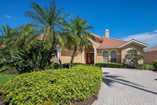 view of mediterranean / spanish-style house