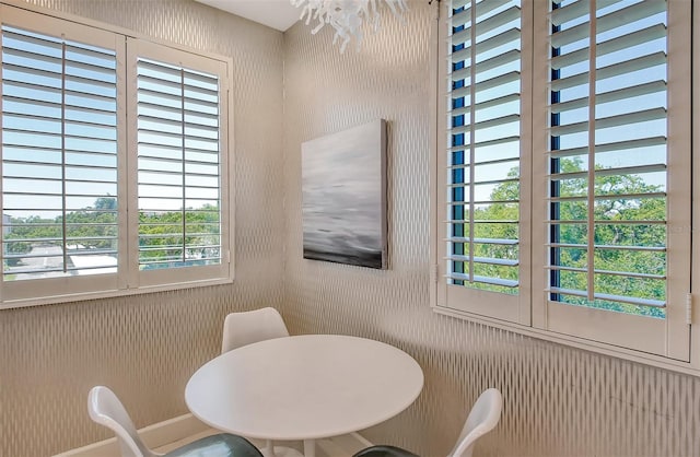 dining area with a healthy amount of sunlight