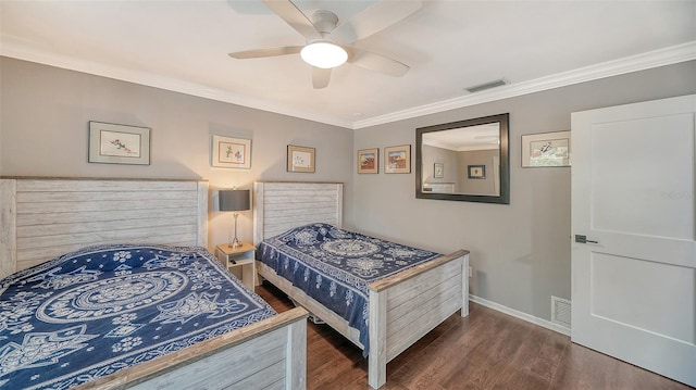 bedroom featuring ceiling fan, dark hardwood / wood-style flooring, and crown molding