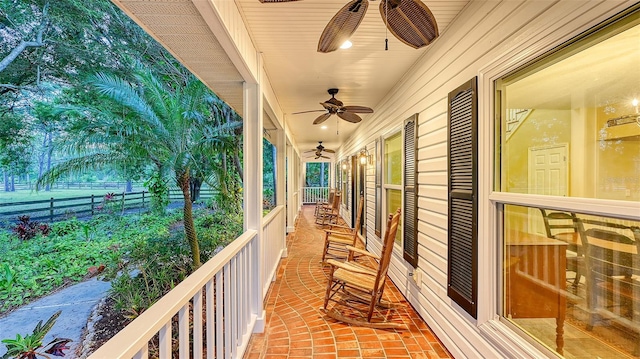 balcony with ceiling fan