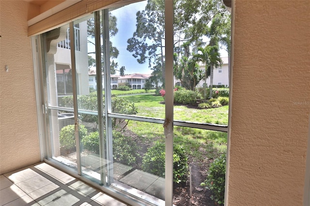 unfurnished sunroom with a healthy amount of sunlight