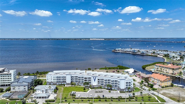 bird's eye view featuring a water view