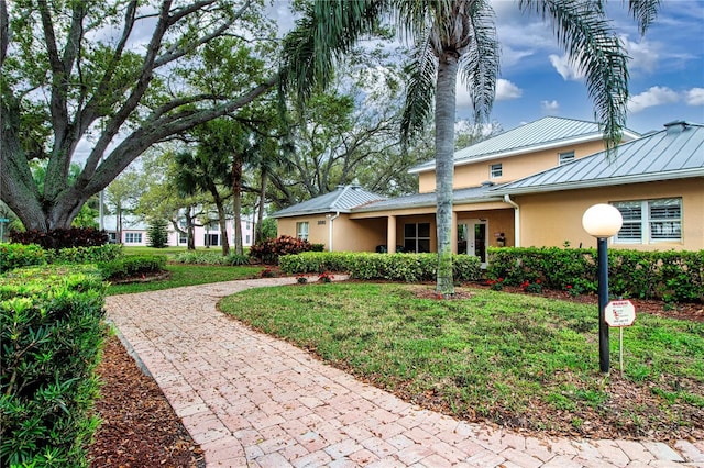 exterior space featuring a yard