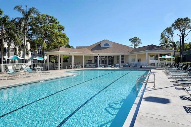 view of swimming pool featuring a patio