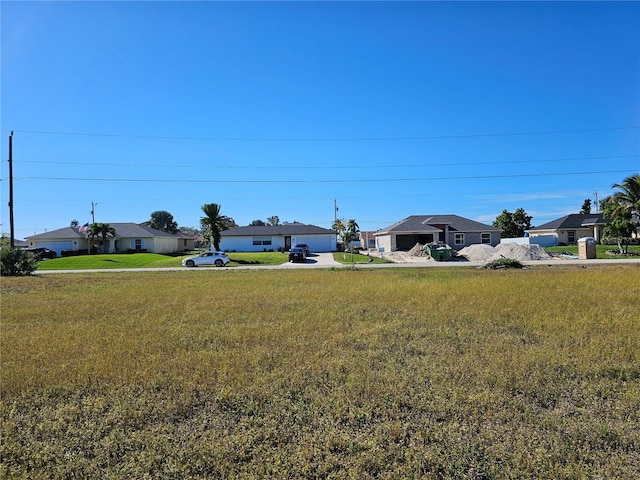 Listing photo 2 for 1927 NE 18th Pl, Cape Coral FL 33909