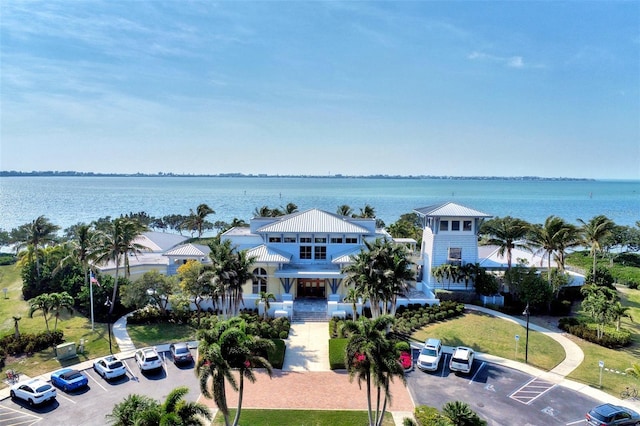 bird's eye view with a water view