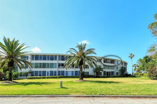 view of building exterior