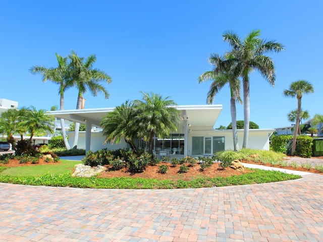 view of front of house with a carport