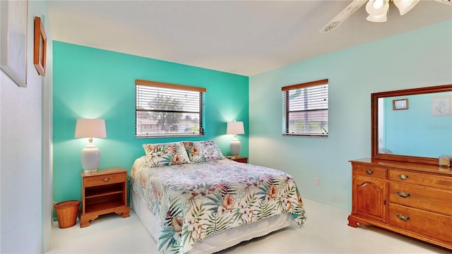 bedroom with ceiling fan