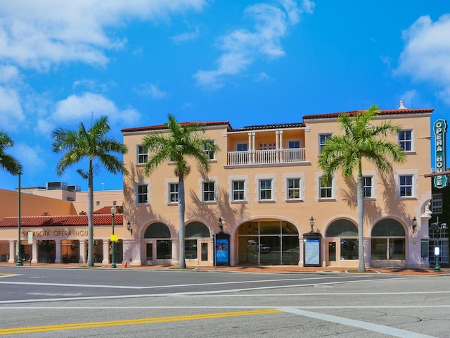 view of building exterior