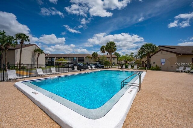 2611 Pine Lake Ter Unit B, Sarasota, FL 34237 - photo 17