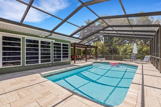 701 Armada Rd S, Venice, FL 34285 - outdoor pool with a patio area and a lanai