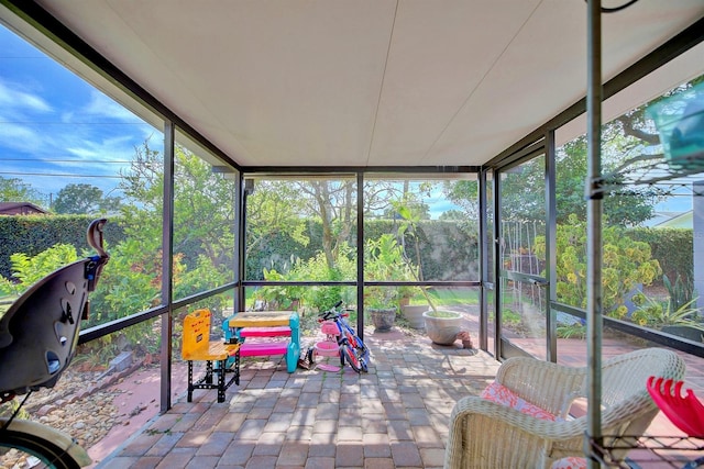 view of sunroom / solarium