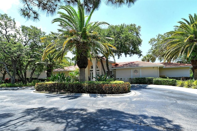 view of front of house