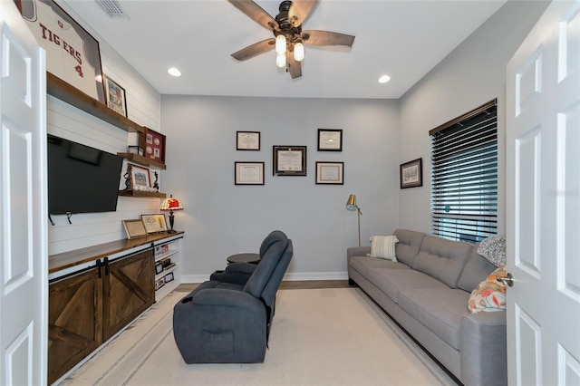 office area with ceiling fan