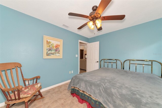 bedroom featuring ceiling fan