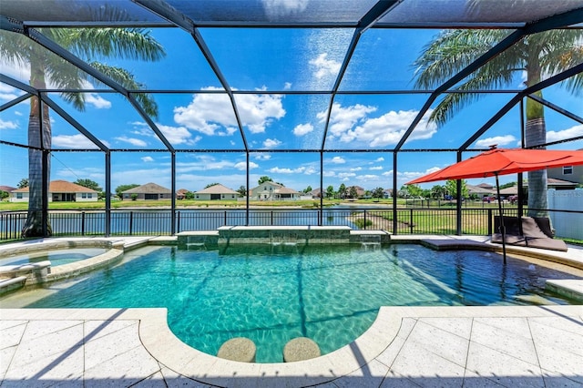 view of swimming pool featuring glass enclosure, an in ground hot tub, and pool water feature