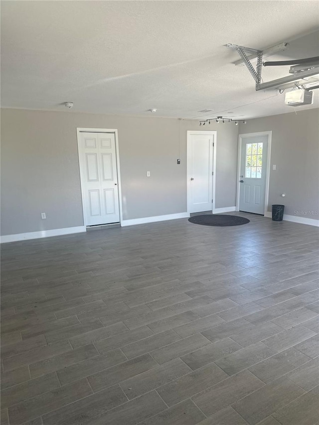 spare room featuring a textured ceiling