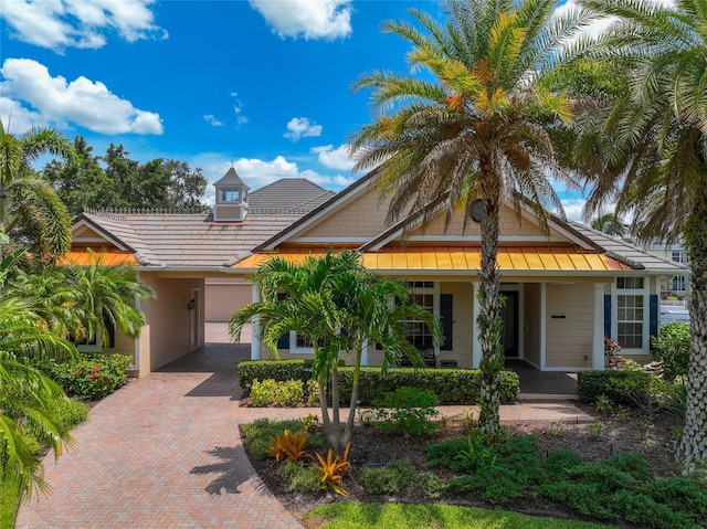 view of front of house with a porch