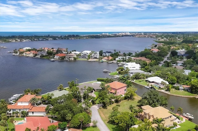 bird's eye view featuring a water view