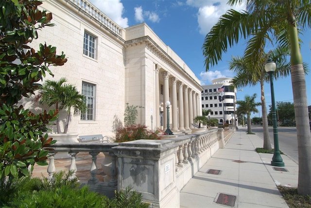 view of building exterior