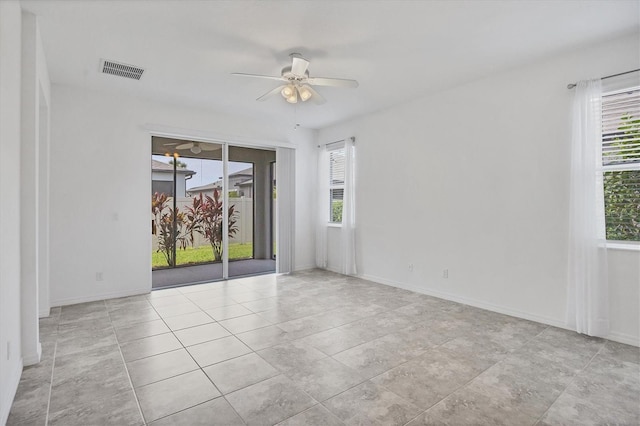 empty room featuring ceiling fan