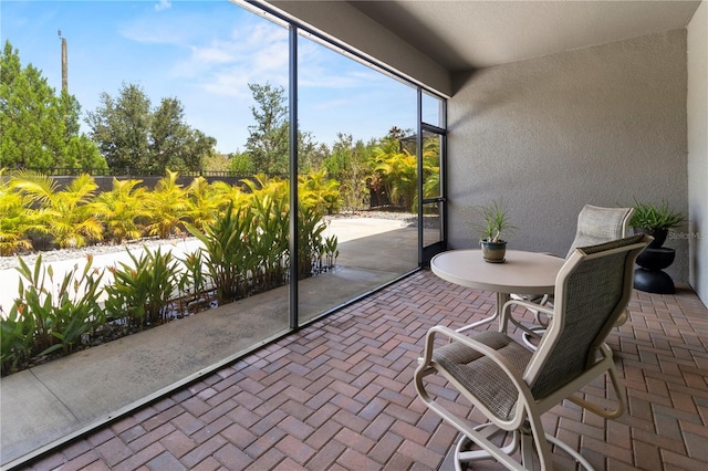 view of sunroom / solarium