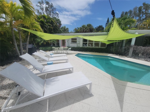 8010 Marina Dr, Holmes Beach, FL 34217 - photo 34