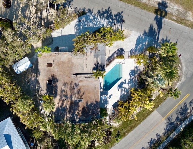 8010 Marina Dr, Holmes Beach, FL 34217 - photo 3