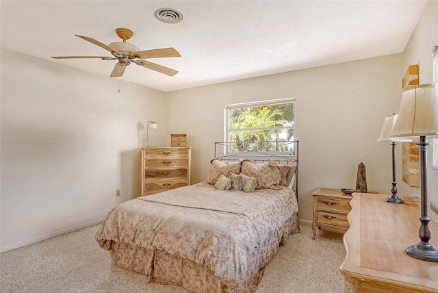 bedroom featuring ceiling fan