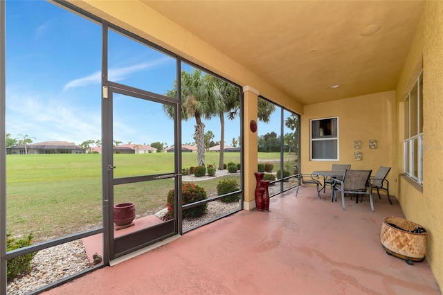 view of sunroom / solarium