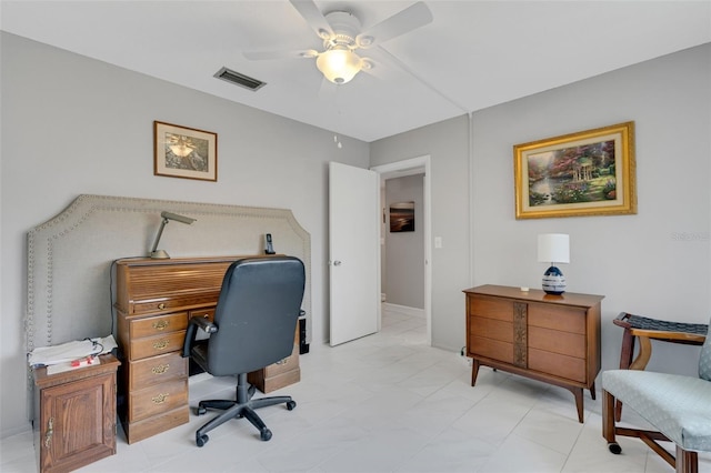 office featuring ceiling fan