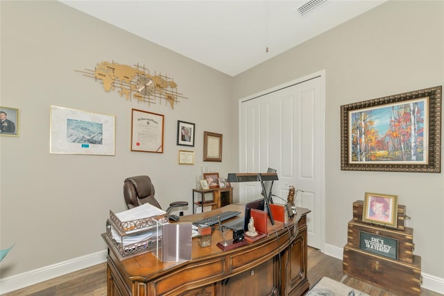 office area with dark hardwood / wood-style floors